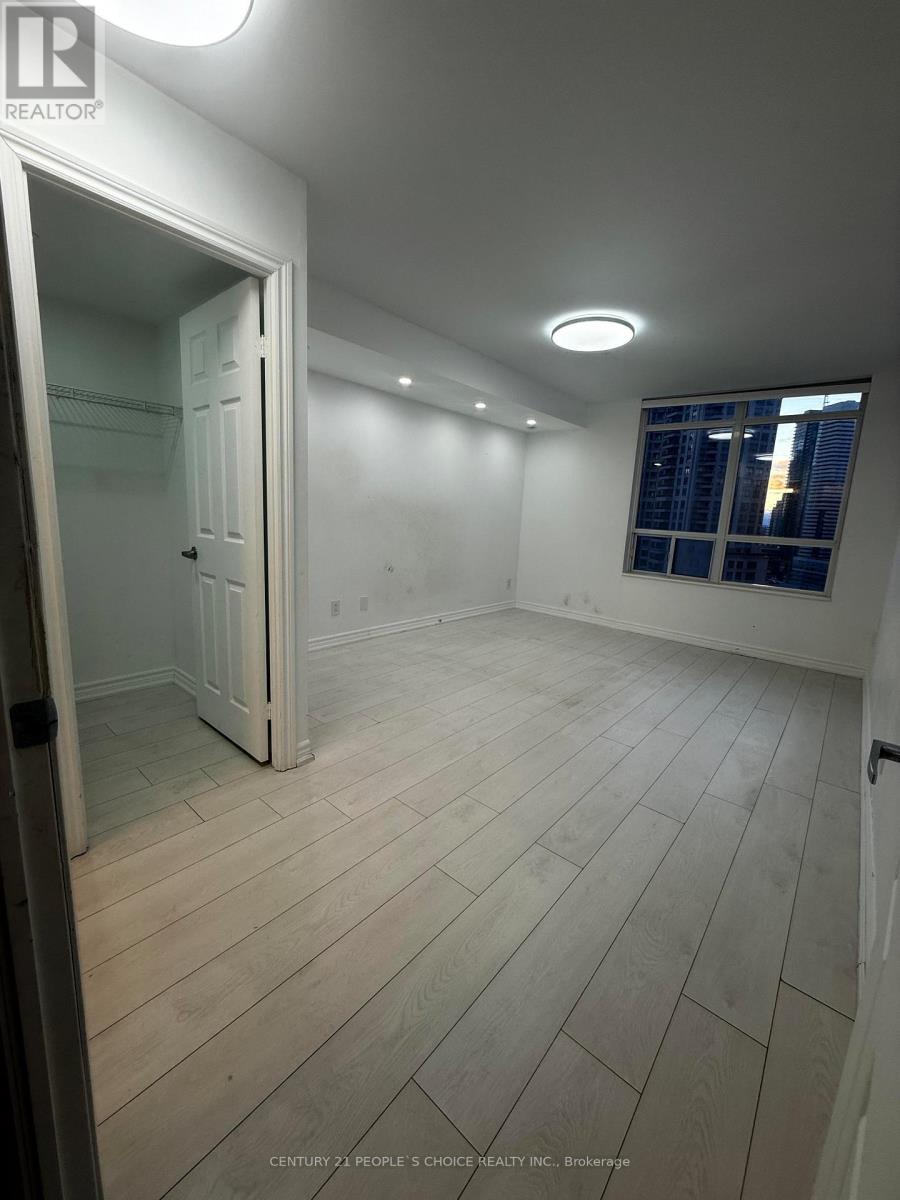 1906 - 3880 Duke Of York Boulevard, Mississauga, Ontario  L5B 4M7 - Photo 15 - W13035668