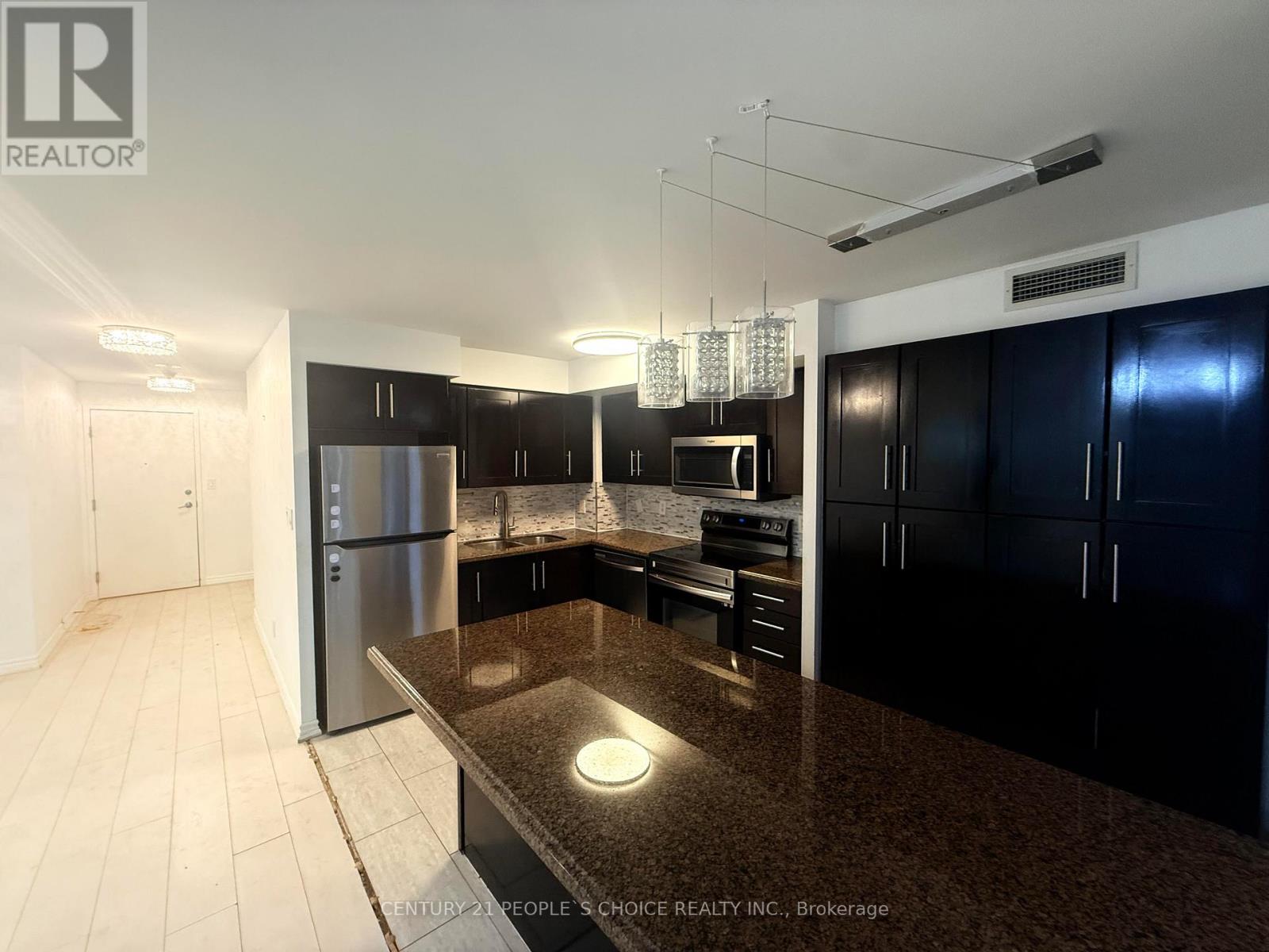 1906 - 3880 Duke Of York Boulevard, Mississauga, Ontario  L5B 4M7 - Photo 6 - W13035668