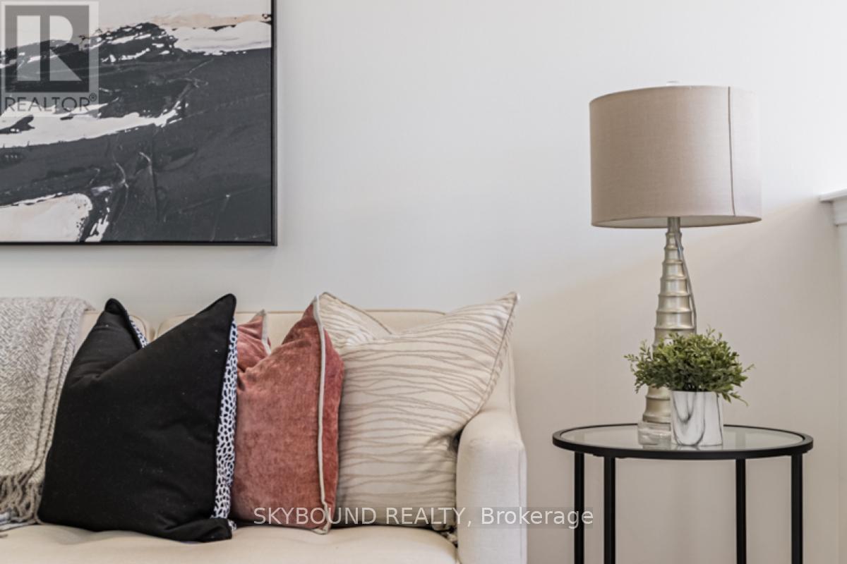 72 - 651 Farmstead Drive, Milton, Ontario  L9T 7Y8 - Photo 10 - W13035694