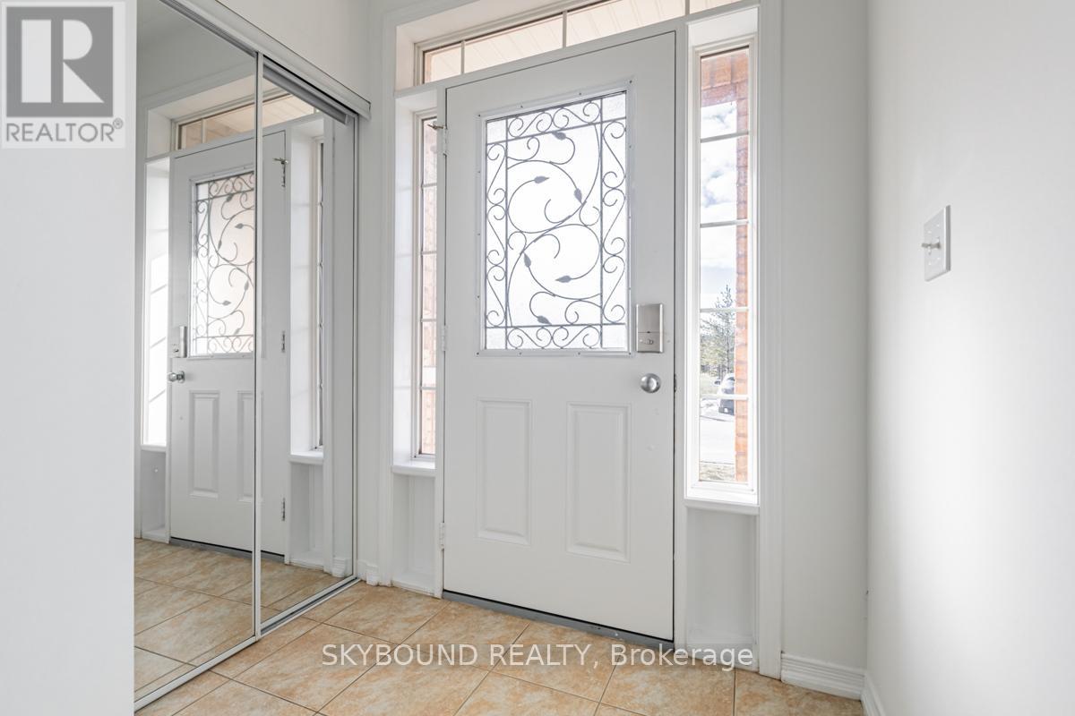 72 - 651 Farmstead Drive, Milton, Ontario  L9T 7Y8 - Photo 3 - W13035694
