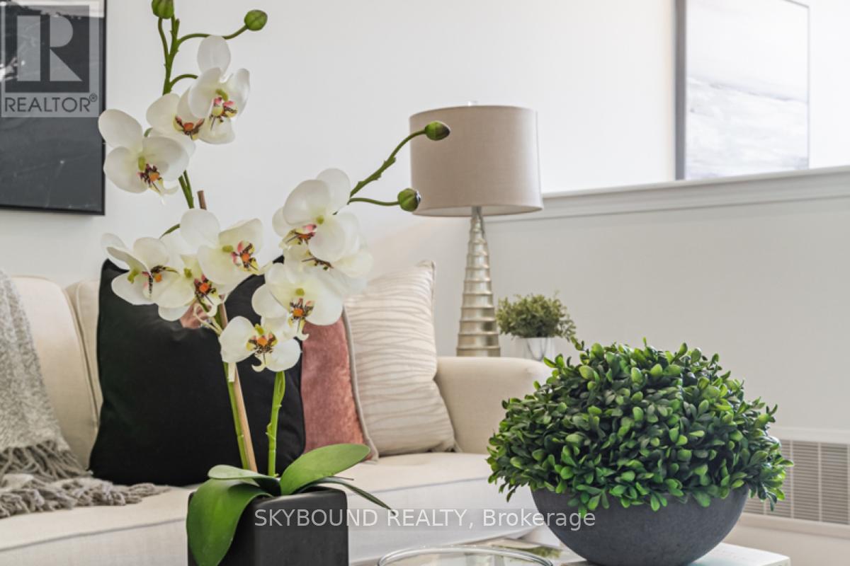 72 - 651 Farmstead Drive, Milton, Ontario  L9T 7Y8 - Photo 9 - W13035694