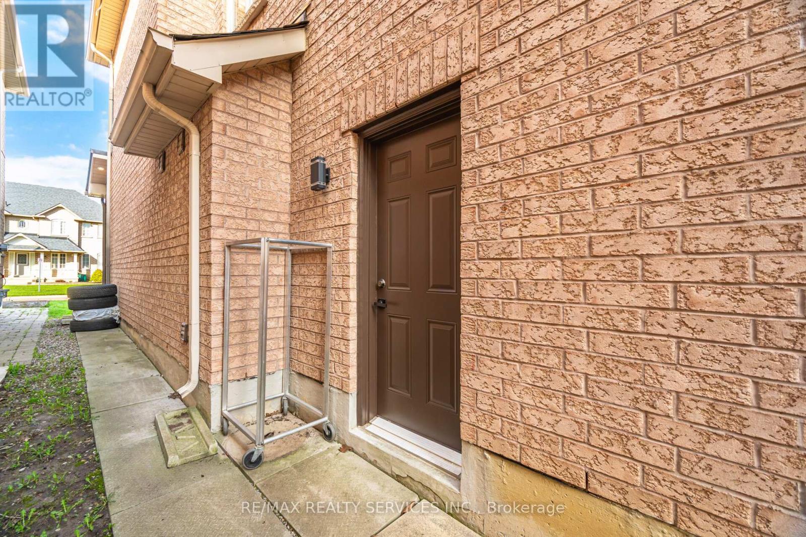 62 Sir Jacobs Crescent, Brampton, Ontario  L7A 3V2 - Photo 33 - W13035698