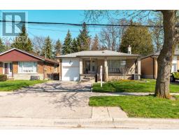 34 BARKWIN DRIVE, Toronto, Ontario