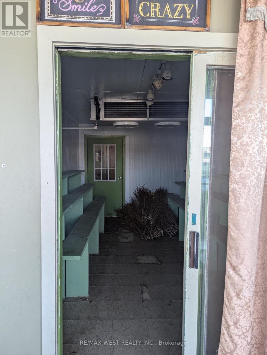 1872 Dundas Street E, Mississauga, Ontario  L4X 1L9 - Photo 7 - W13035748