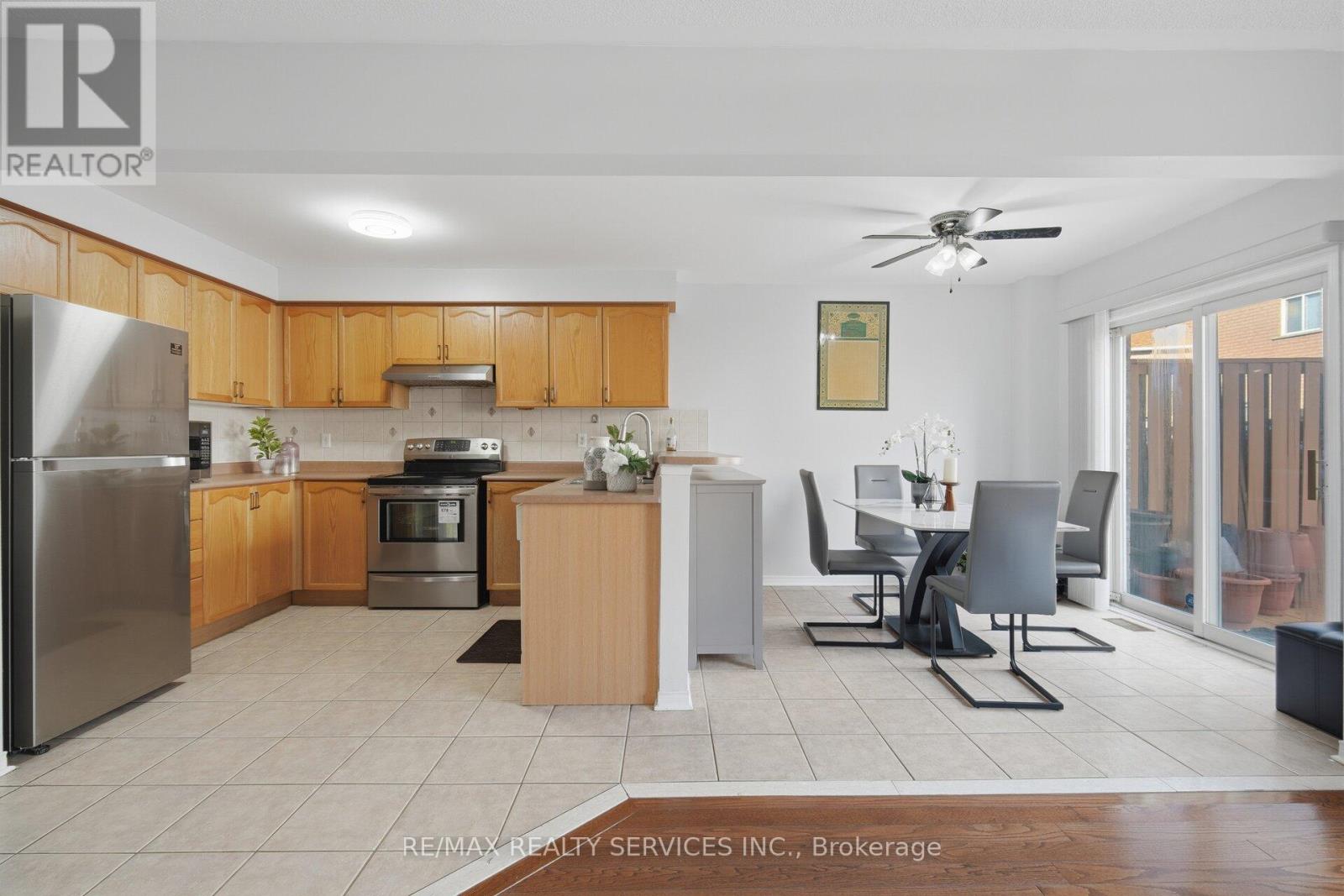 23 Ashmere Road, Brampton, Ontario  L7A 1W9 - Photo 11 - W13035770