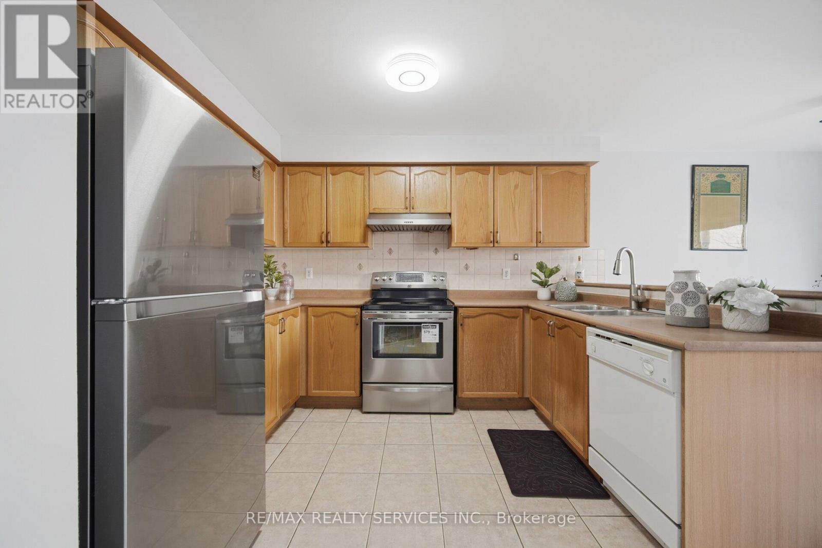 23 Ashmere Road, Brampton, Ontario  L7A 1W9 - Photo 13 - W13035770