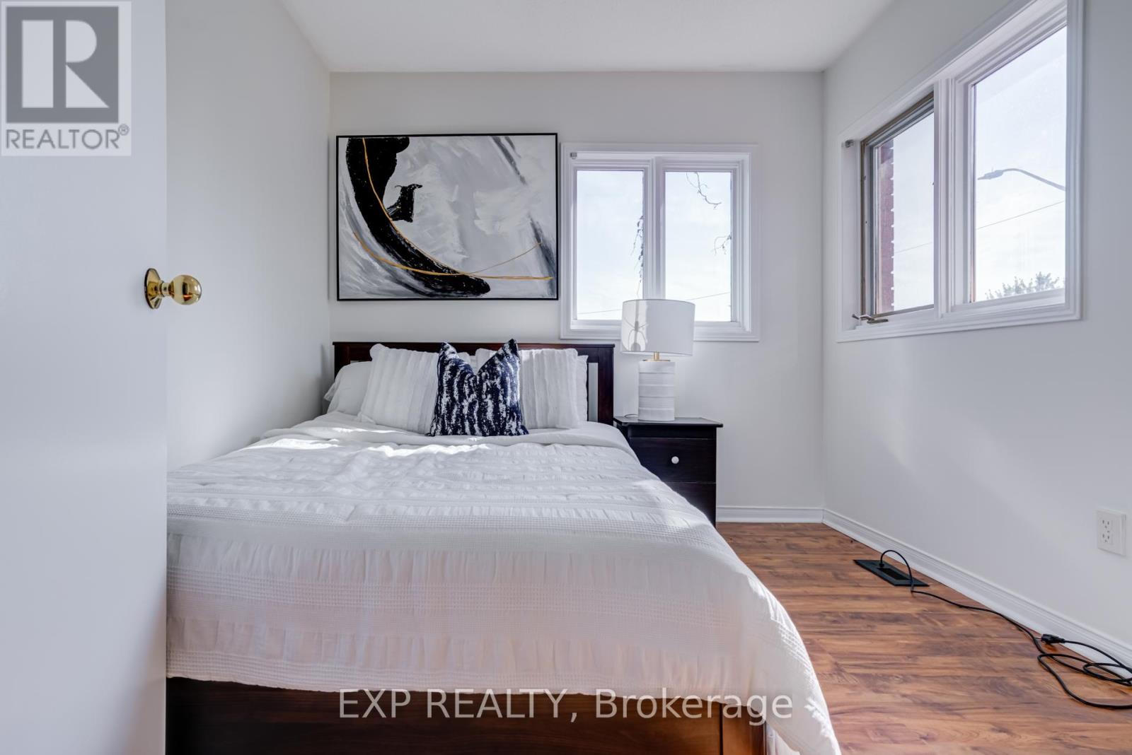 3283 Bobwhite Mews, Mississauga, Ontario  L5N 6G1 - Photo 19 - W13035798