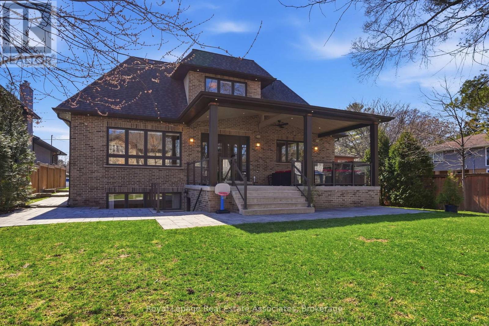 1395 Trotwood Avenue, Mississauga, Ontario  L5G 3Z7 - Photo 45 - W13035806