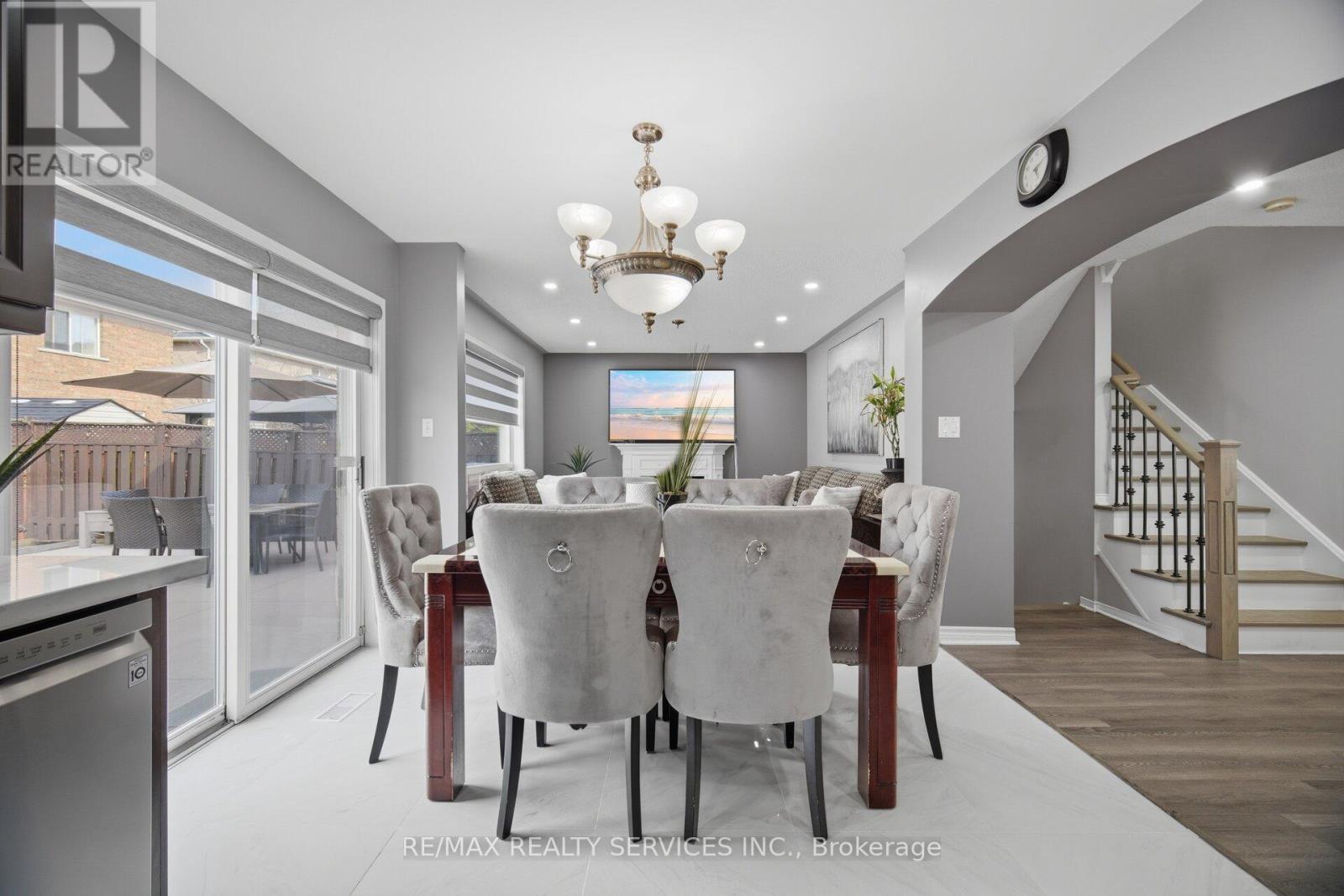 11 Poplar Plains Road, Brampton, Ontario  L7A 2E3 - Photo 12 - W13035810