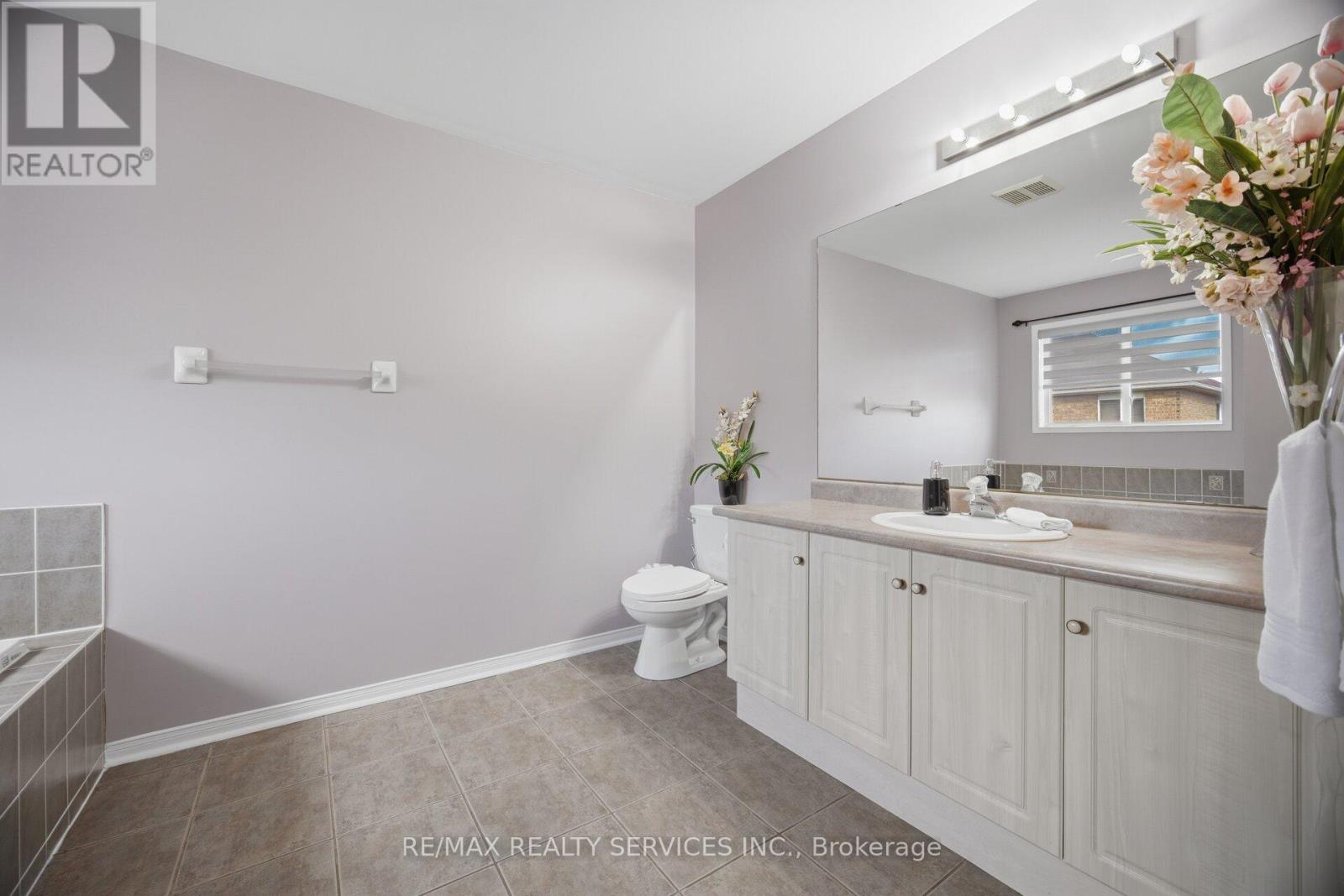 11 Poplar Plains Road, Brampton, Ontario  L7A 2E3 - Photo 28 - W13035810