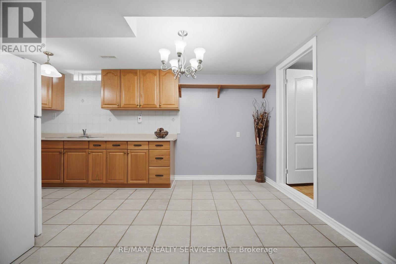 11 Poplar Plains Road, Brampton, Ontario  L7A 2E3 - Photo 37 - W13035810