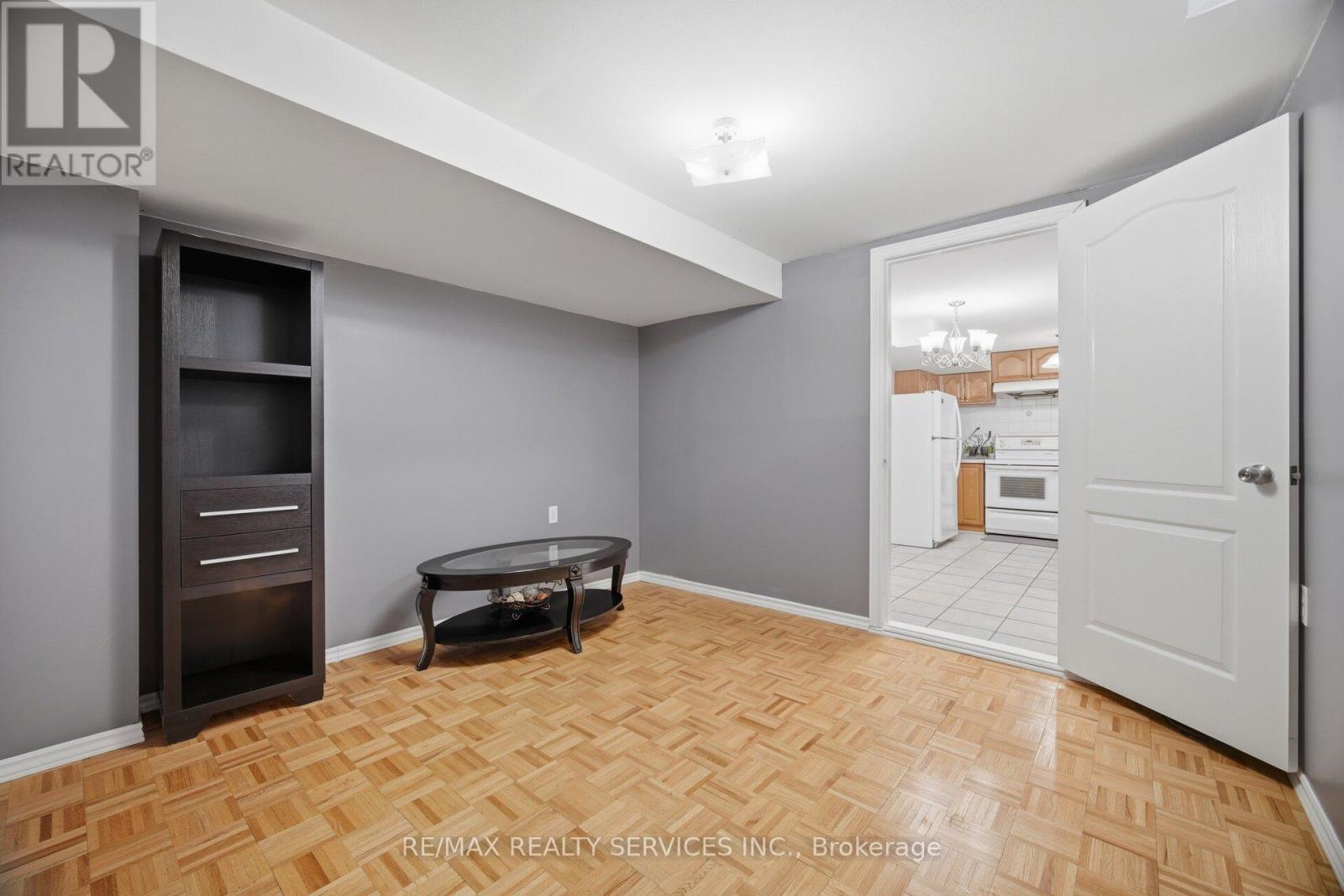 11 Poplar Plains Road, Brampton, Ontario  L7A 2E3 - Photo 43 - W13035810