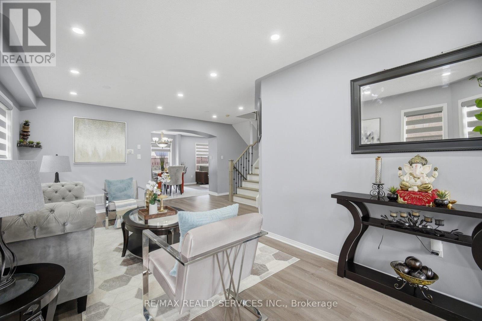 11 Poplar Plains Road, Brampton, Ontario  L7A 2E3 - Photo 9 - W13035810