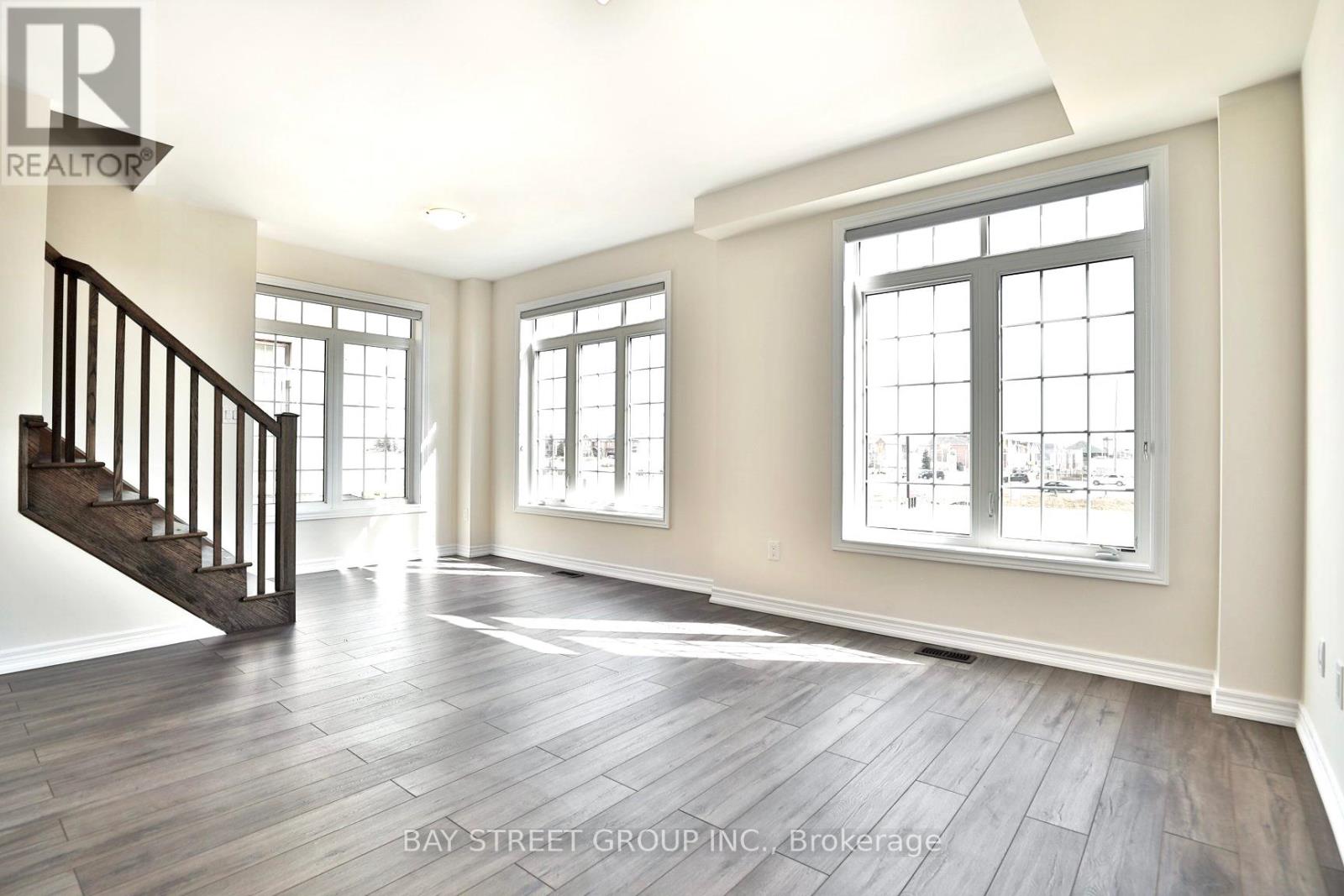 Unknown Address, ,    - Photo 12 - W13035822