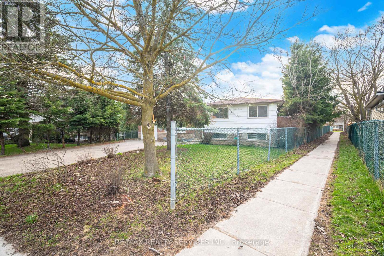 15 Lawrence Avenue, Orangeville, Ontario  L9W 1S5 - Photo 5 - W13035842