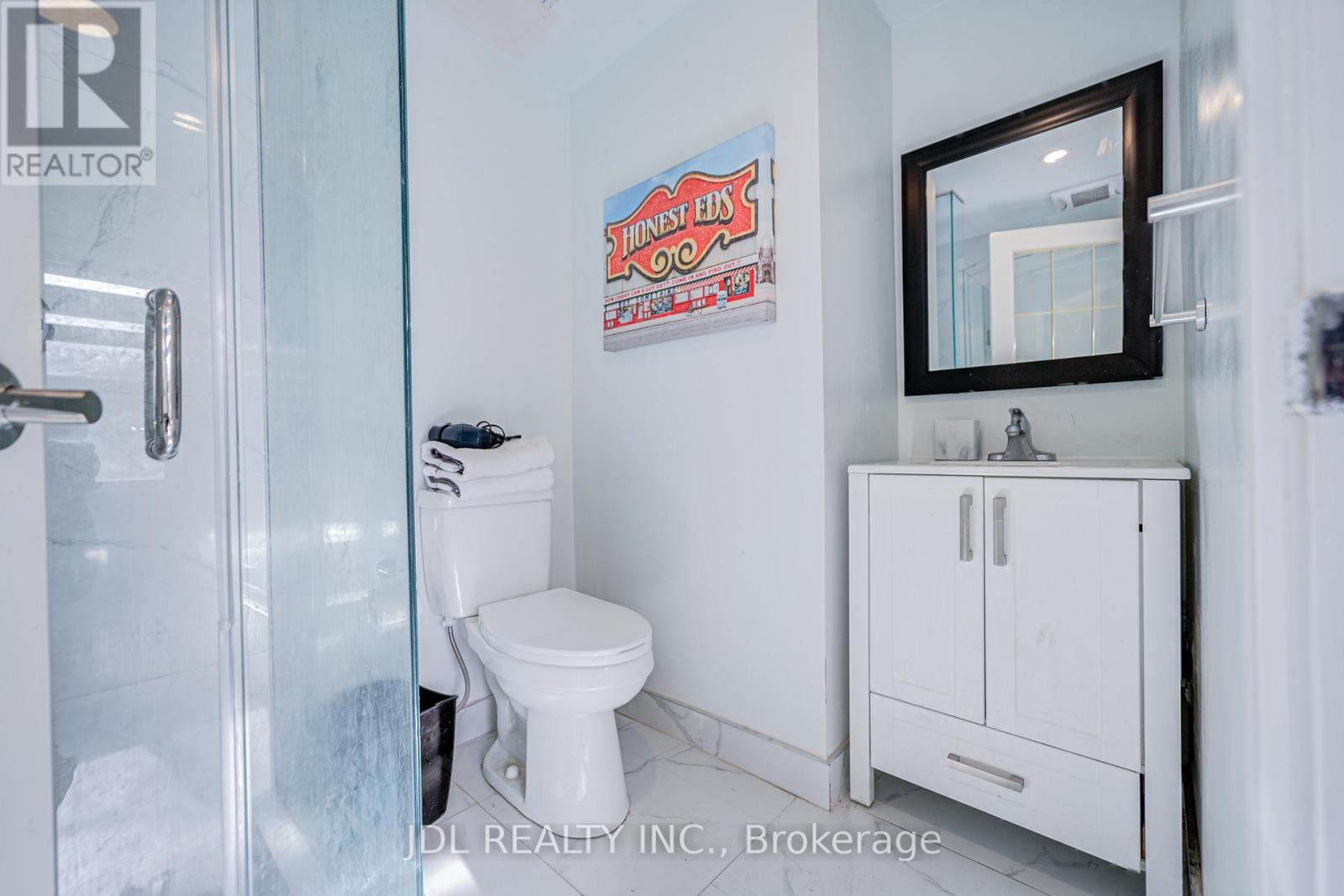 3 - 5 Sorauren Avenue, Toronto, Ontario  M6R 2C6 - Photo 18 - W13035898