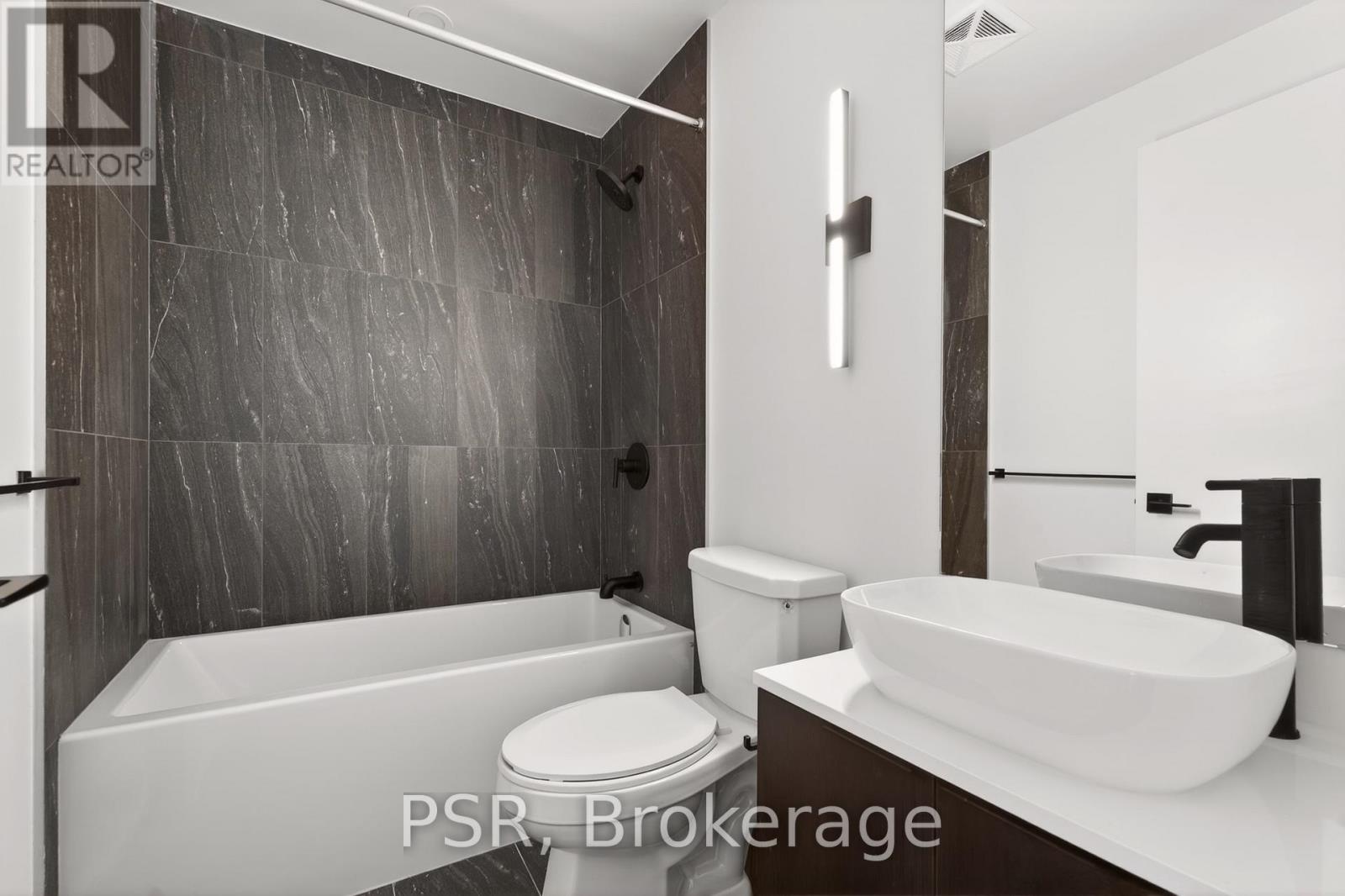 502 - 1185 Dupont Street N, Toronto, Ontario  M6H 0G5 - Photo 2 - W13035972