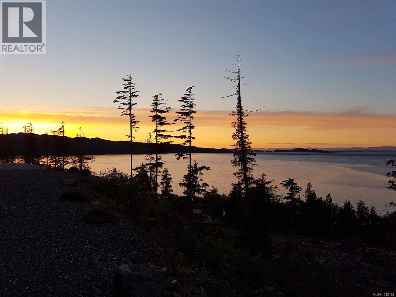 5840 Goletas Way, Port Hardy, British Columbia  V0N 2P0 - Photo 2 - 1033132