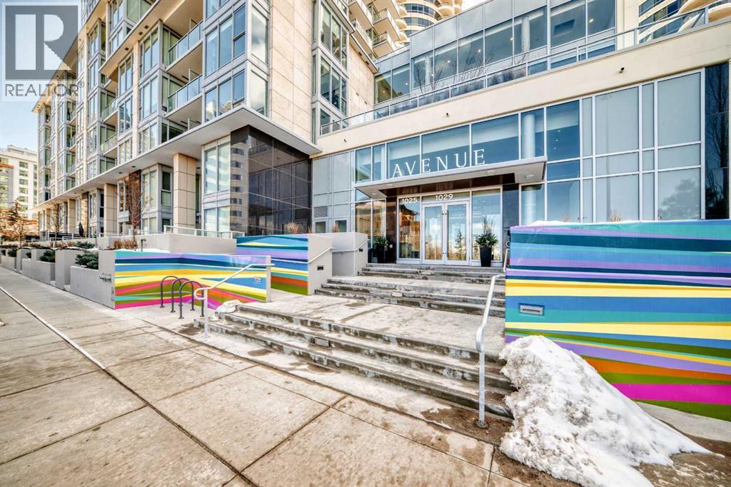 2001, 1025 5 Avenue SW, Calgary, Alberta  T2P 1N4 - Photo 3 - A2298978