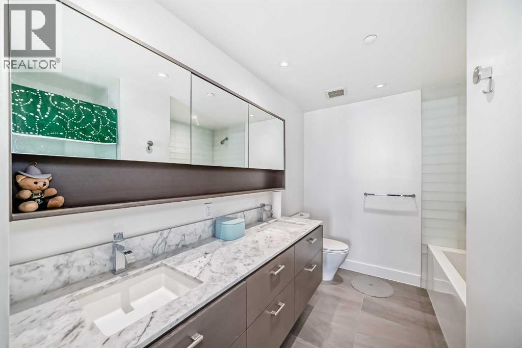 2001, 1025 5 Avenue SW, Calgary, Alberta  T2P 1N4 - Photo 17 - A2298978