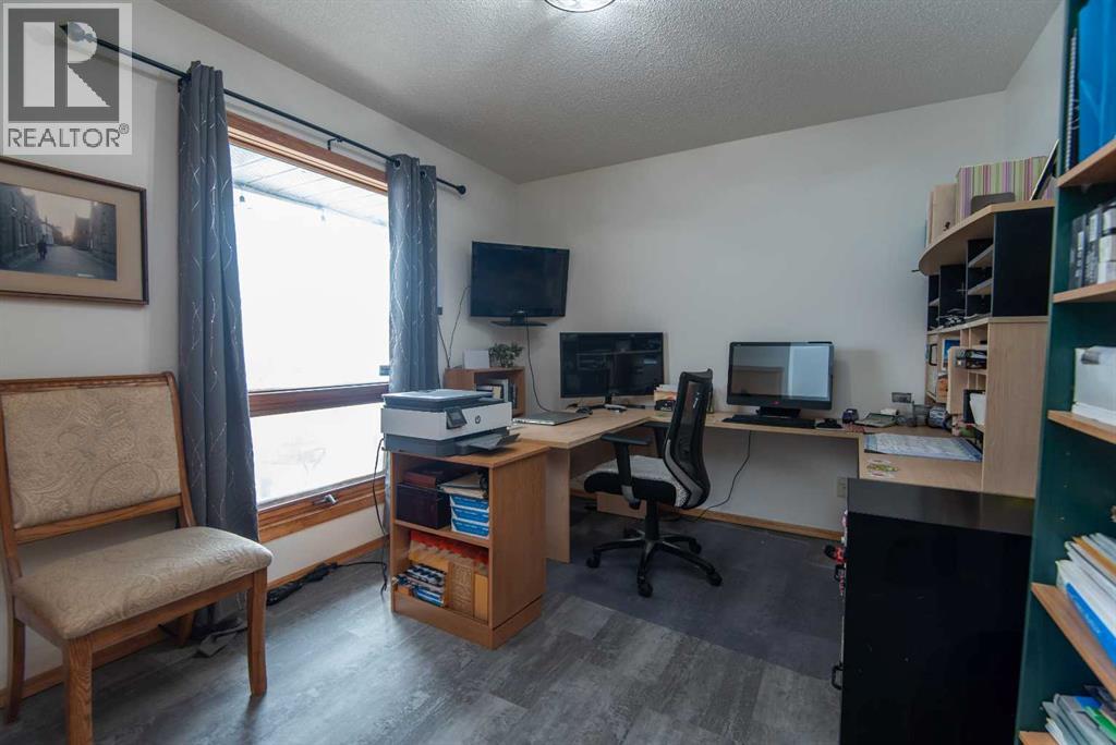 60, 40421 Range Road 10, Rural Lacombe County, Alberta  T4L 1S6 - Photo 16 - A2300374