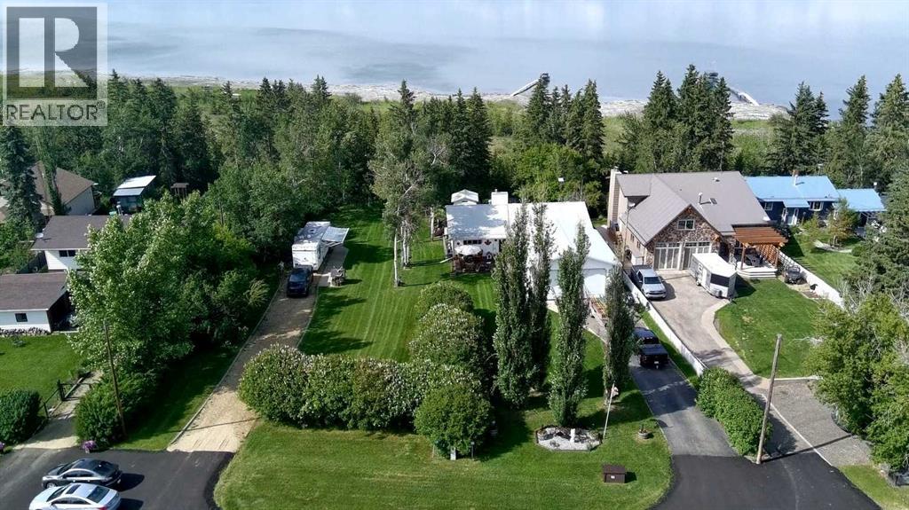 60, 40421 Range Road 10, Rural Lacombe County, Alberta  T4L 1S6 - Photo 1 - A2300374