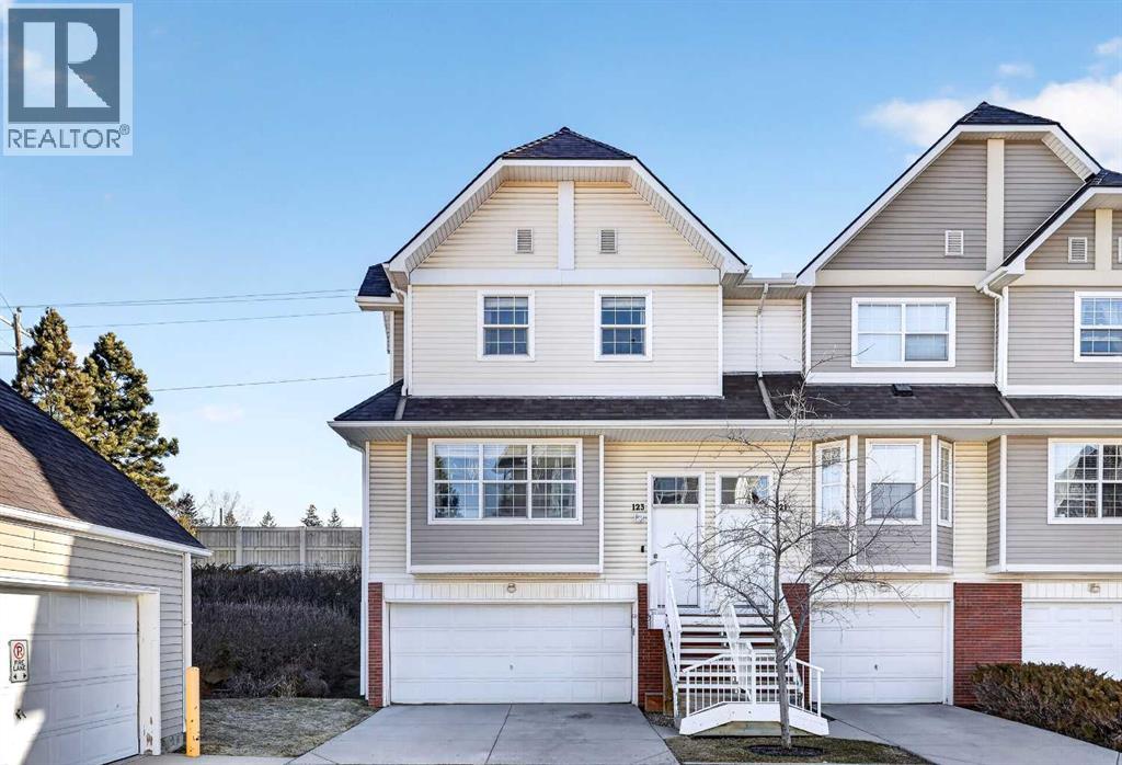 123 Tuscany Springs Gardens Nw, Calgary, Alberta  T3L 2R4 - Photo 1 - A2301647