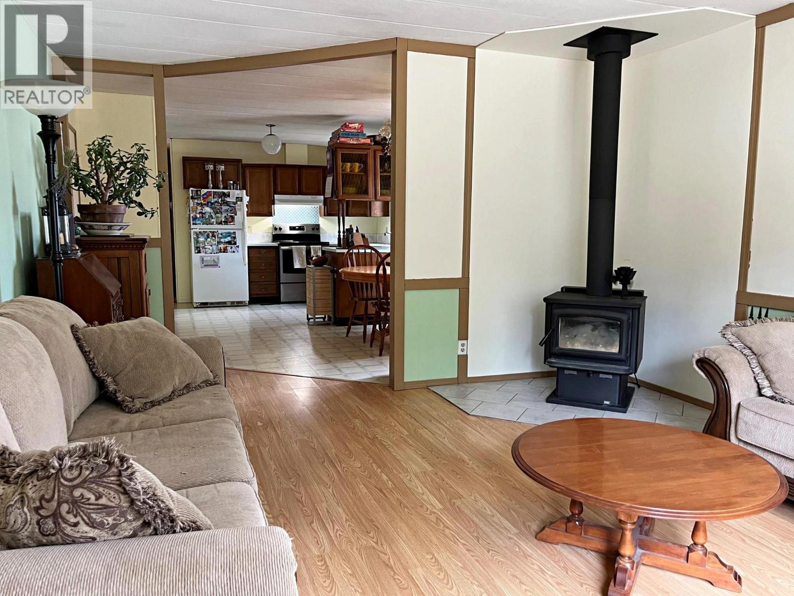 361 Ridge Drive Unit# 4, Clearwater, British Columbia  V0E 1N2 - Photo 4 - 10384557