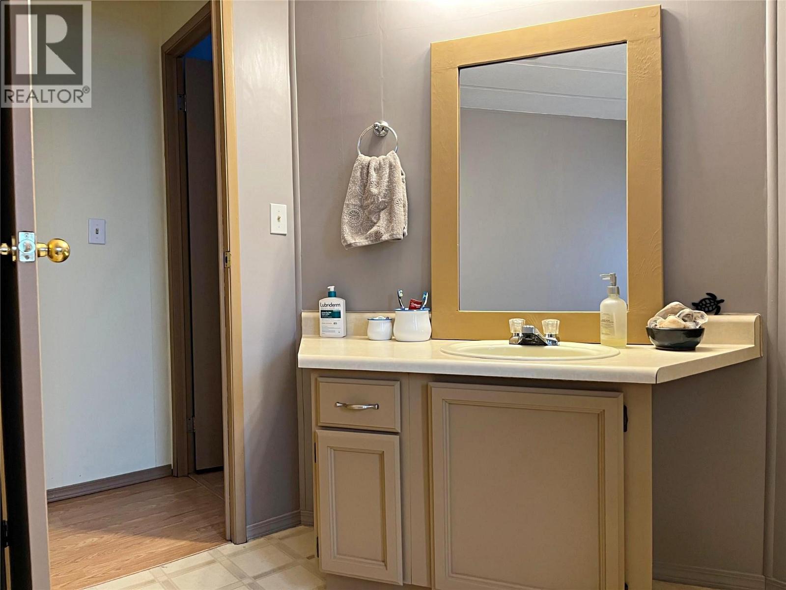 361 Ridge Drive Unit# 4, Clearwater, British Columbia  V0E 1N2 - Photo 12 - 10384557