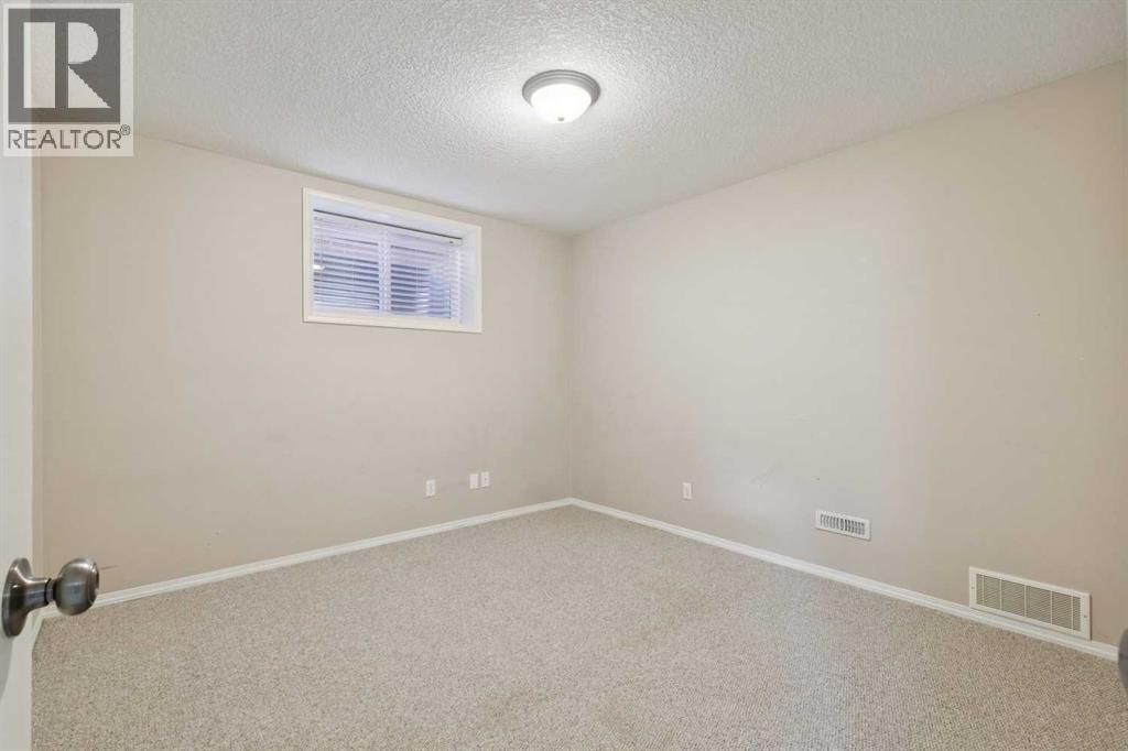184 Cimarron Park Circle, Okotoks, Alberta  T1S 2H5 - Photo 29 - A2302054