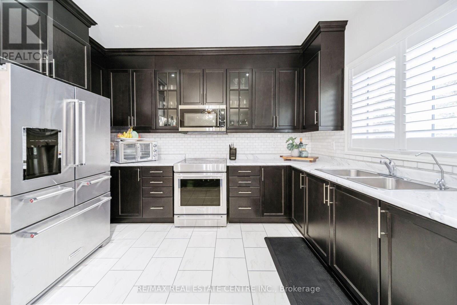 18 Ryan Street, Centre Wellington, Ontario  N1M 0C9 - Photo 18 - X13035674