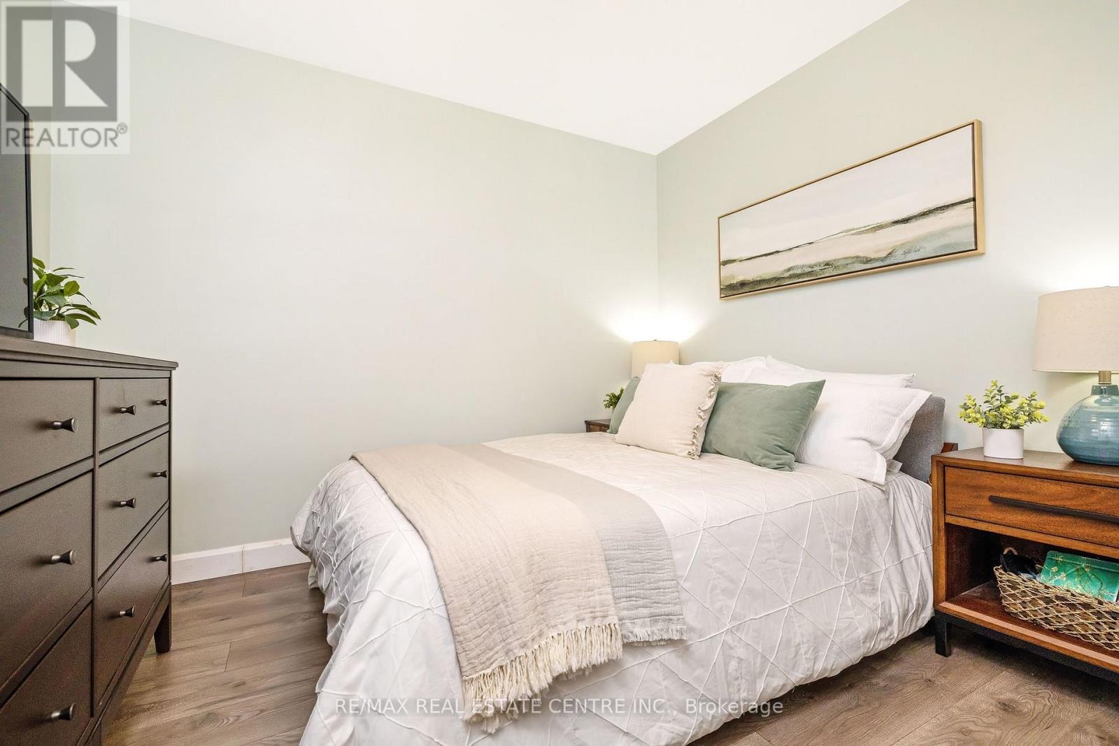 48 Knightswood Boulevard, Guelph, Ontario  N1E 3W5 - Photo 15 - X13035690