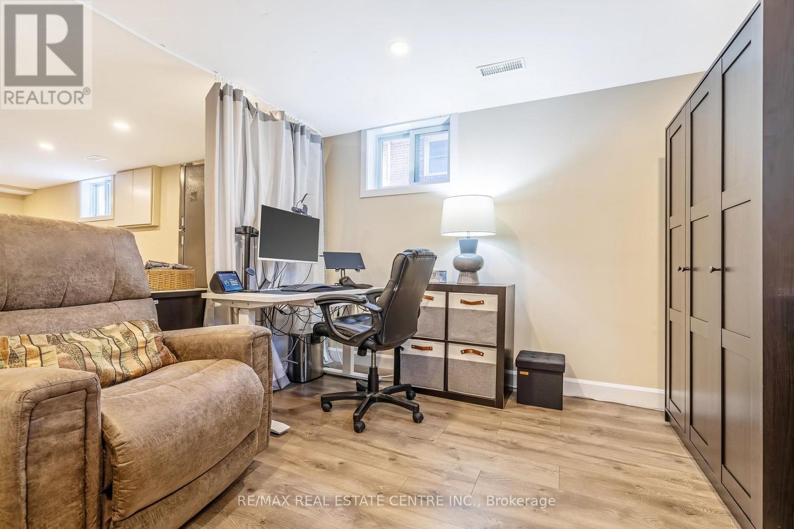 48 Knightswood Boulevard, Guelph, Ontario  N1E 3W5 - Photo 25 - X13035690