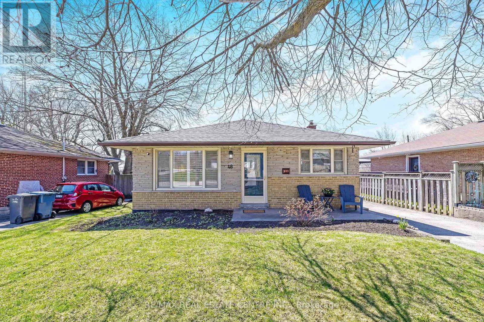 48 Knightswood Boulevard, Guelph, Ontario  N1E 3W5 - Photo 5 - X13035690