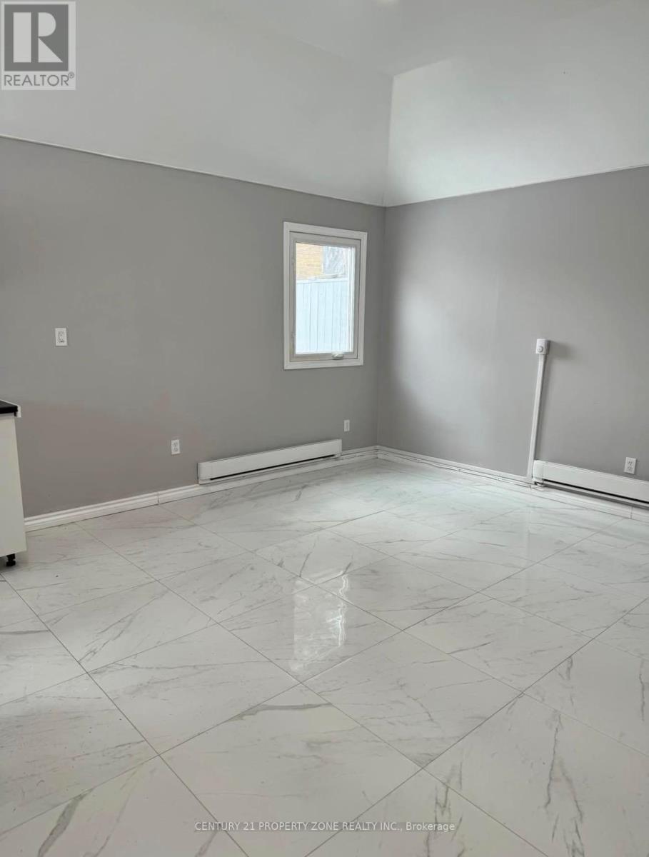 477 Melvin Avenue, Hamilton, Ontario  L8H 2L8 - Photo 7 - X13035784