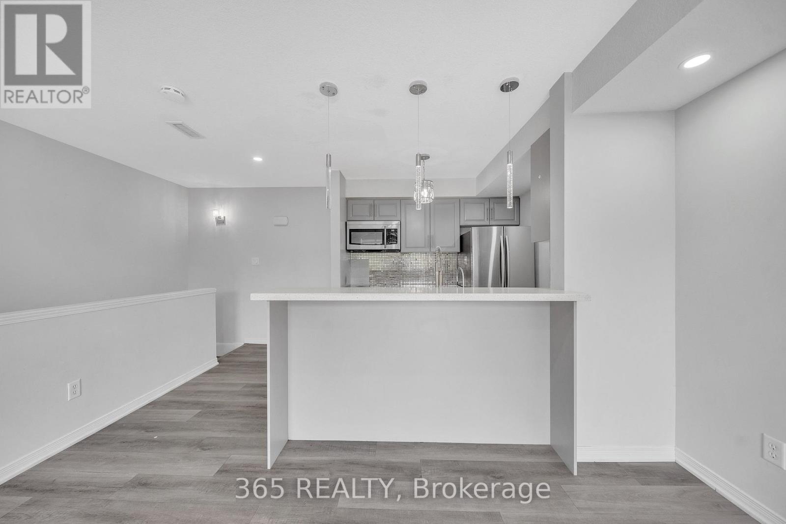 4d - 45 Cedarhill Crescent, Kitchener, Ontario  N2E 0A2 - Photo 7 - X13035840