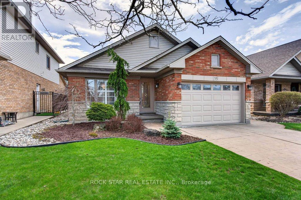 35 Hepburn Crescent, Hamilton, Ontario  L9C 7S4 - Photo 2 - X13035862