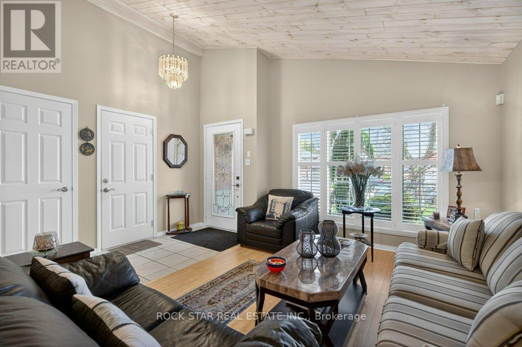 35 Hepburn Crescent, Hamilton, Ontario  L9C 7S4 - Photo 5 - X13035862