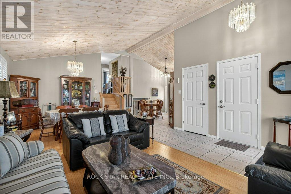 35 Hepburn Crescent, Hamilton, Ontario  L9C 7S4 - Photo 6 - X13035862