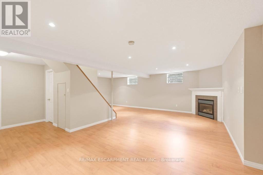 80 Lister Avenue, Hamilton, Ontario  L9B 1E2 - Photo 20 - X13035922