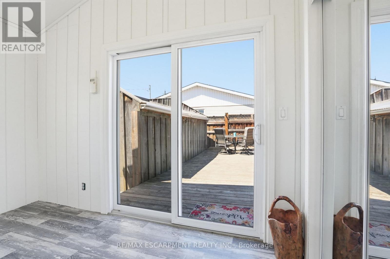 73 Sherwood Drive, Brantford, Ontario  N3T 1N3 - Photo 36 - X13035940