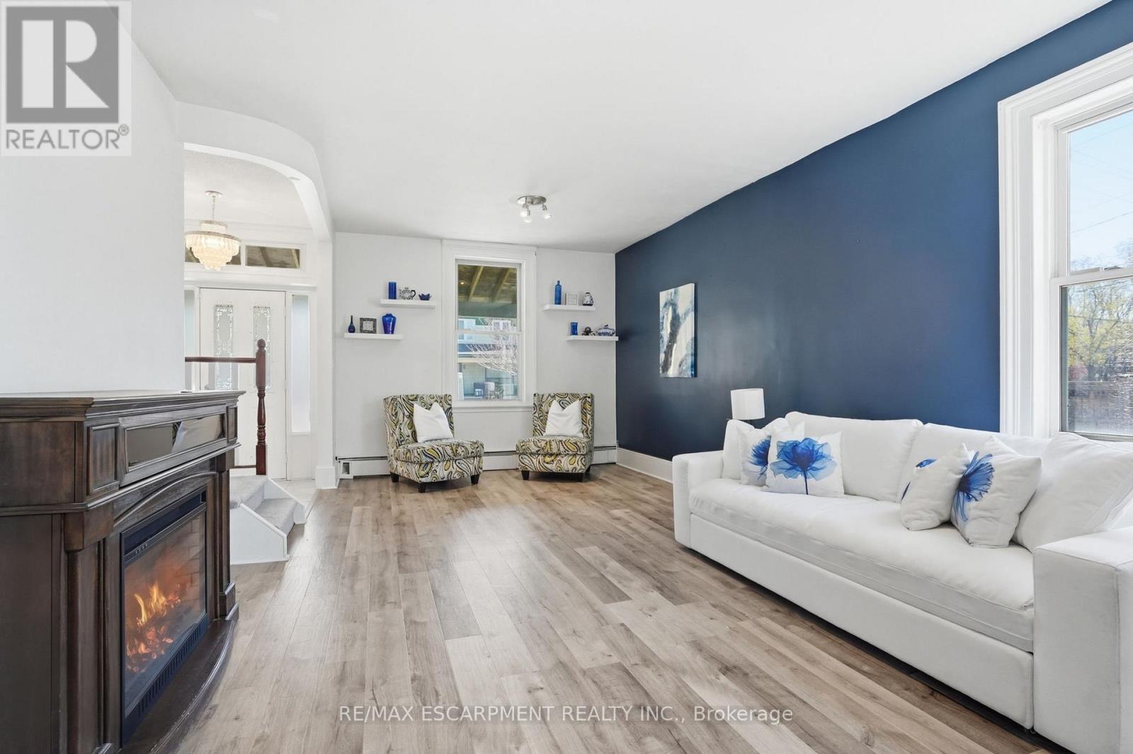 73 Sherwood Drive, Brantford, Ontario  N3T 1N3 - Photo 5 - X13035940