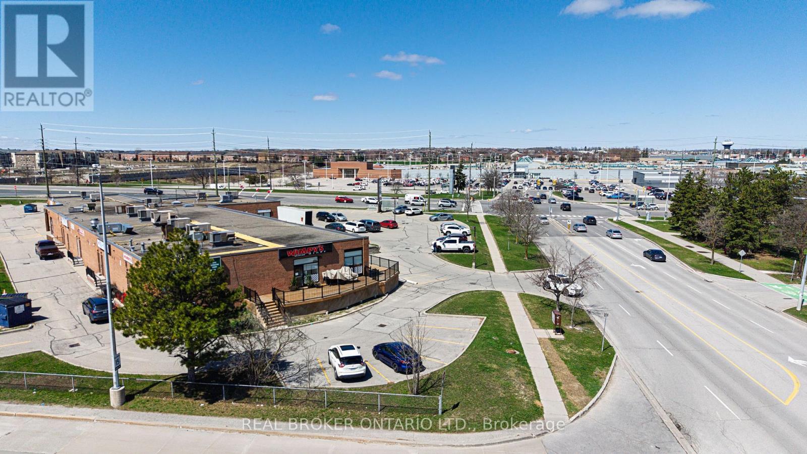 340 Eagle Street W, Newmarket, Ontario  L3Y 7M7 - Photo 3 - N13023198