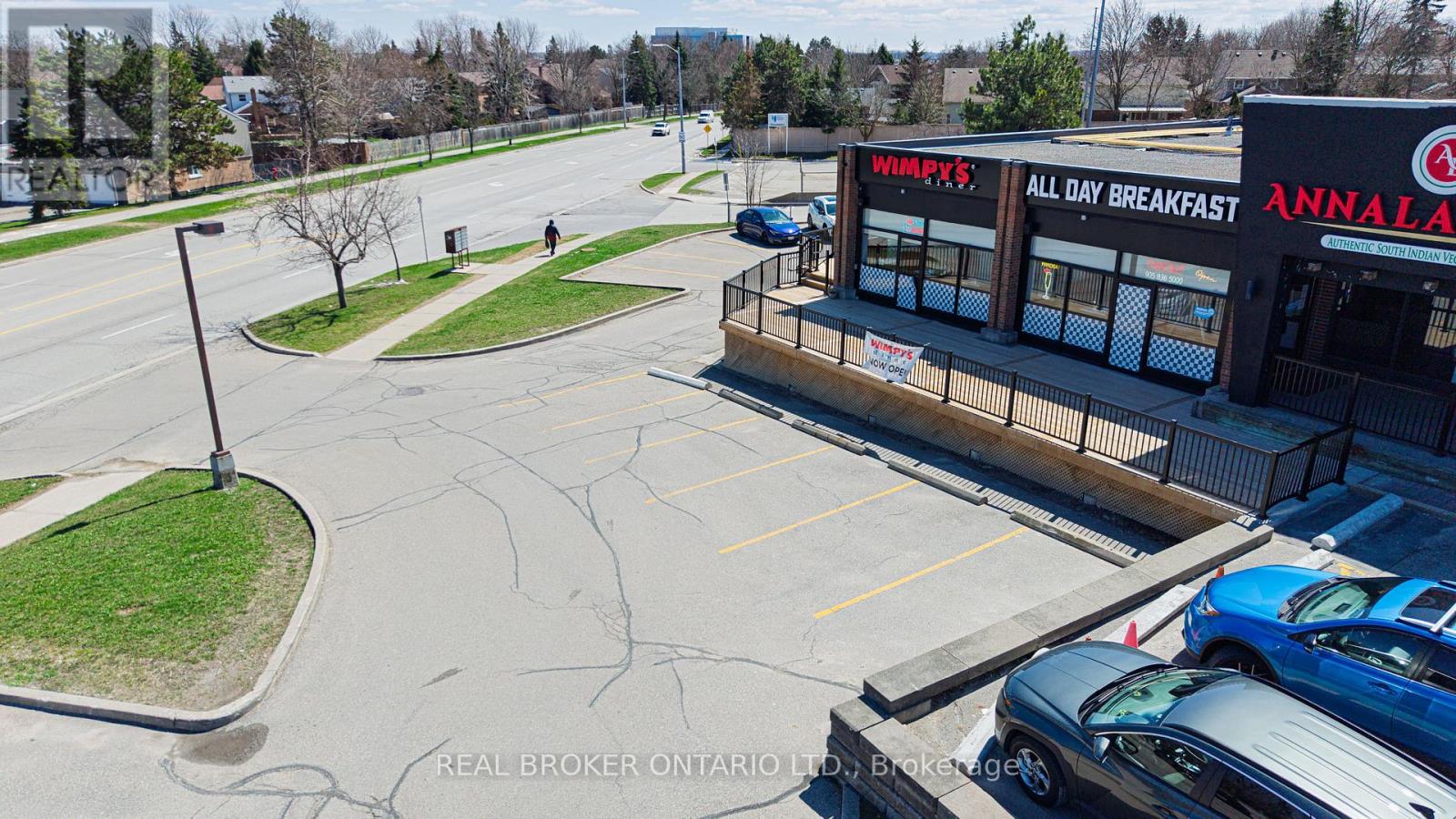 340 Eagle Street W, Newmarket, Ontario  L3Y 7M7 - Photo 2 - N13023198