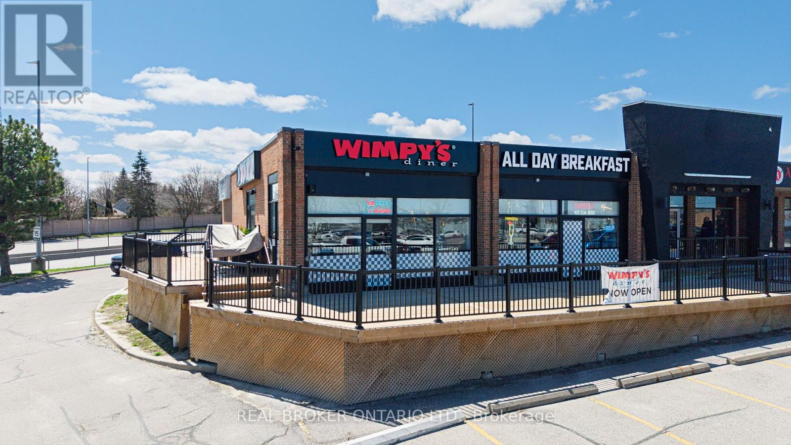 340 EAGLE STREET W, Newmarket, Ontario