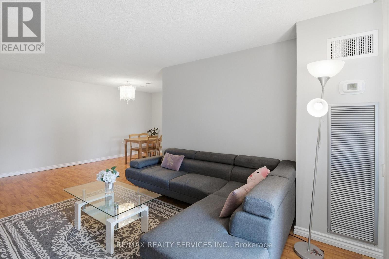 304 - 18 Knightsbridge Road, Brampton, Ontario  L6T 3X5 - Photo 12 - W12997272