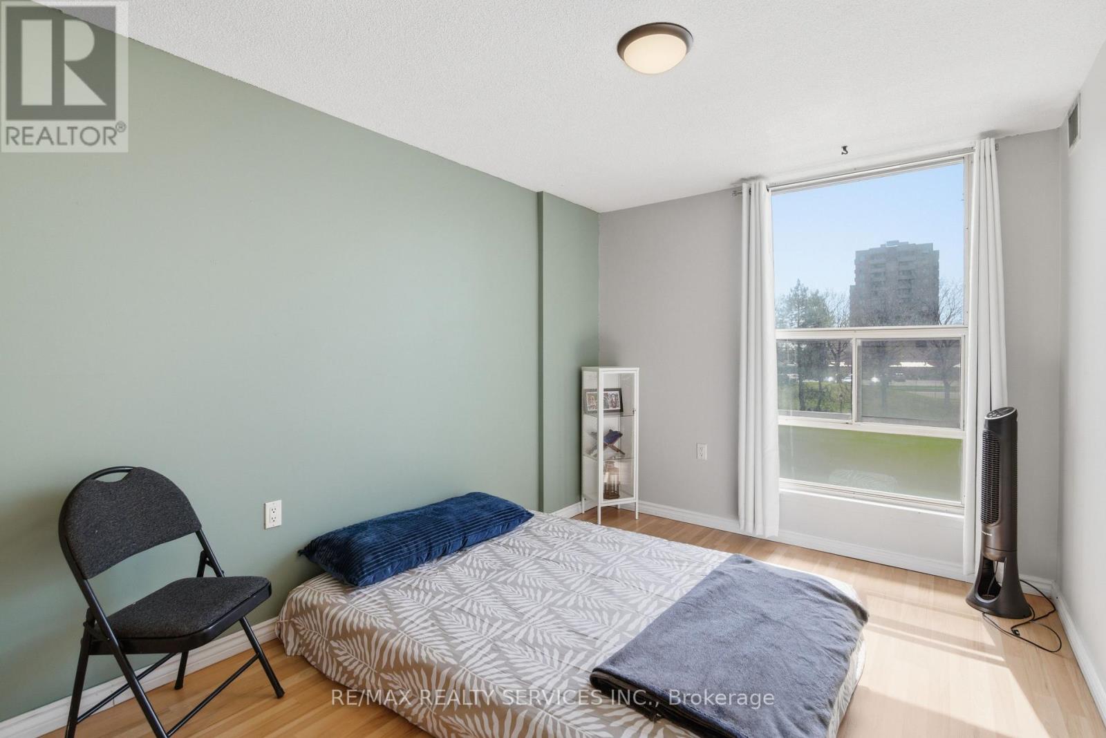 304 - 18 Knightsbridge Road, Brampton, Ontario  L6T 3X5 - Photo 22 - W12997272