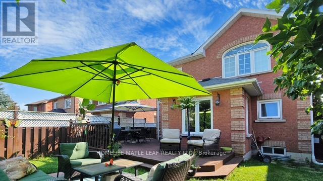 7 Colleyville Street, Brampton, Ontario  L7A 1H3 - Photo 42 - W13030740