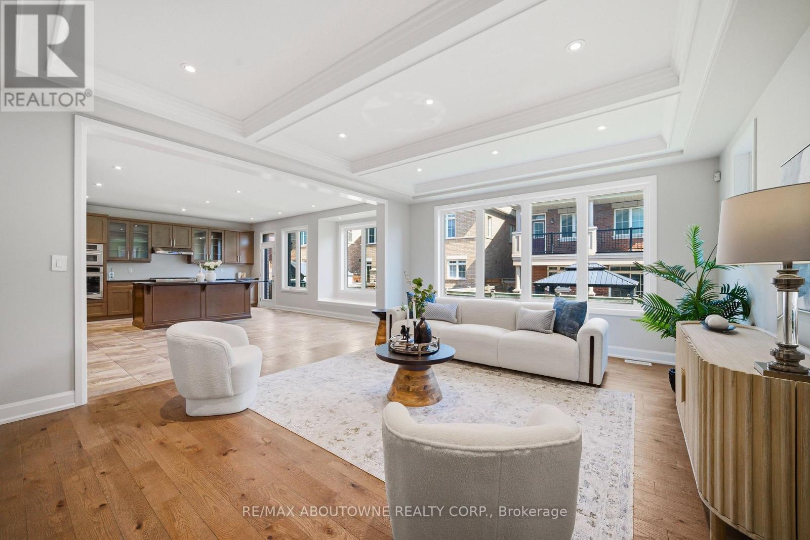 224 Cherryhurst Road, Oakville, Ontario  L6M 0Z7 - Photo 19 - W13009002