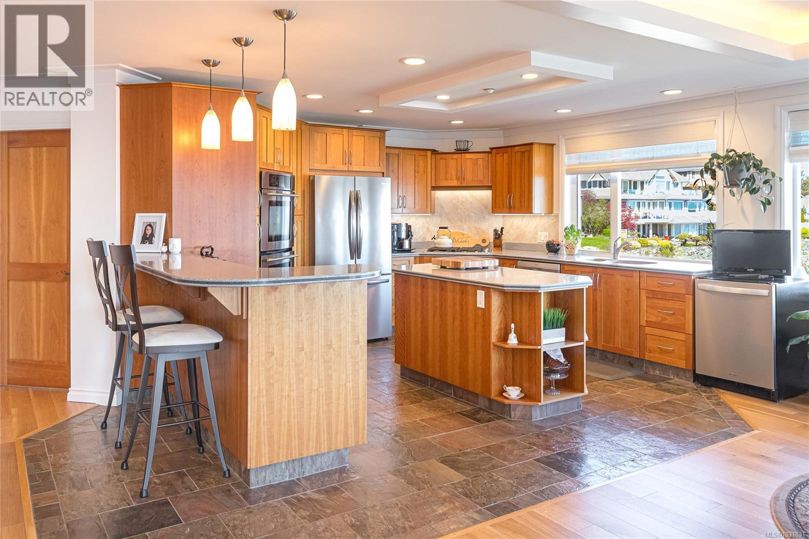 5 9885 Second St, Sidney, British Columbia  V8L 3C7 - Photo 14 - 1031831